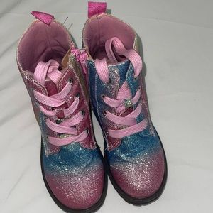 Girls rainbow boots size 1